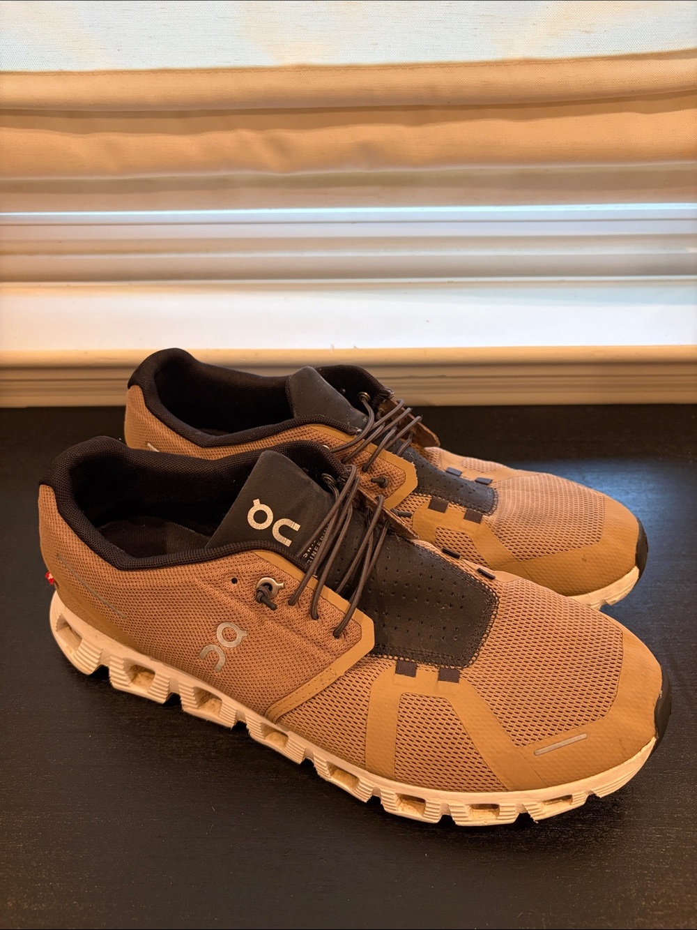 Men’s Brown Onclouds Size 11